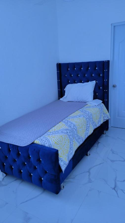 Madome Aparta Hotel ペデルナレス エクステリア 写真